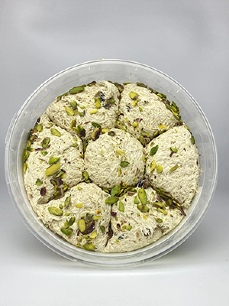 Altunizade Fıstıklı Papatya Tahin Helva 700 gr